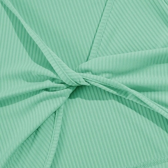 ✨3/$15✨Twist Front Rib-Knit Tank Crop Top - Picture 3 of 11